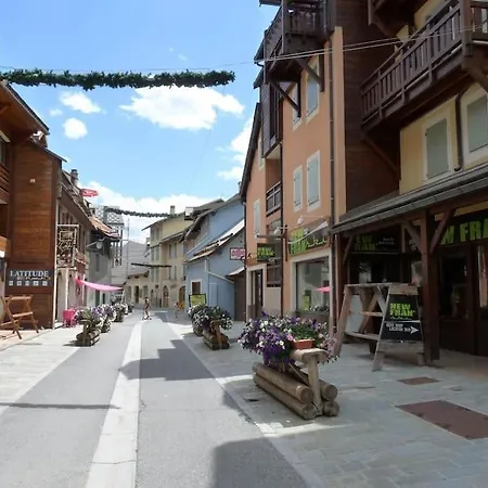 Apartment Le Meleze D'or App Serre-chevalier St-chaffrey *